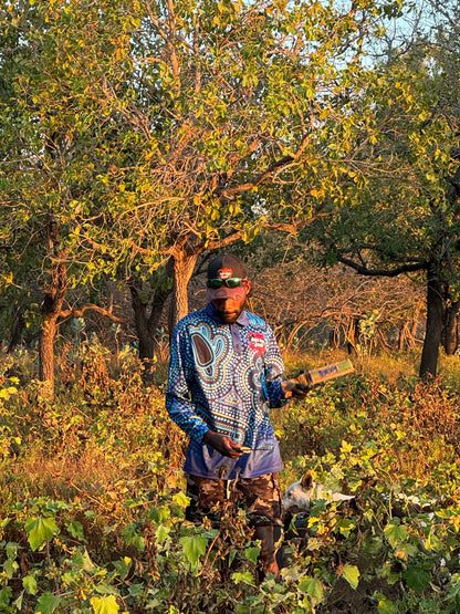 🔥NEW🔥 Blue Dot Art Shirt Long Sleeve